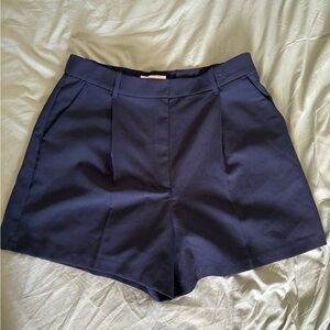 Abercrombie & Fitch Navy Sloane shorts
